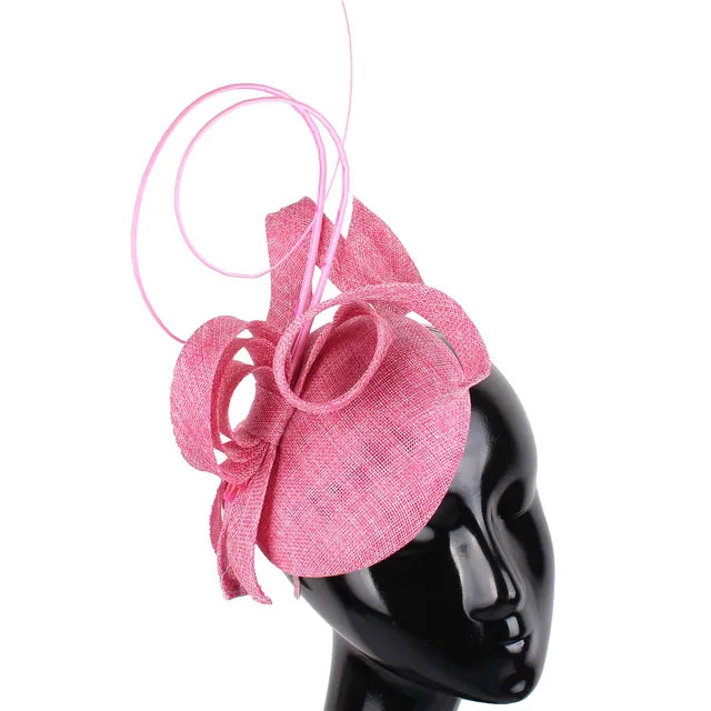 Elegant Hot Pink Fascinator Hairclip for Ladies - GirlnamedParis